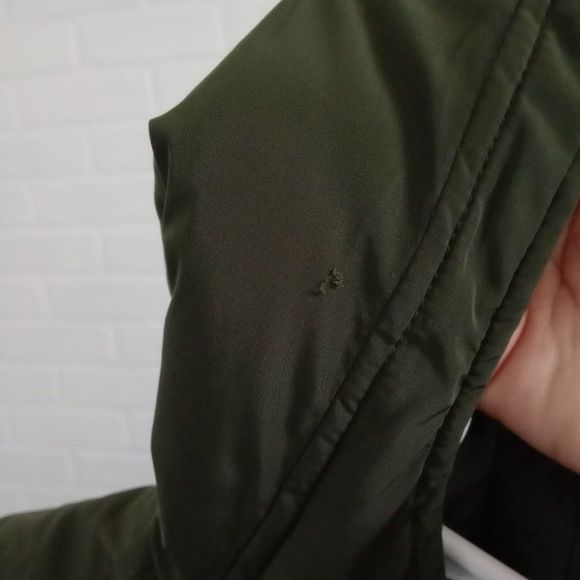 Abercrombie kids Little Girls dark Olive green puffer hooded jacket full zip - Picture 9 of 9